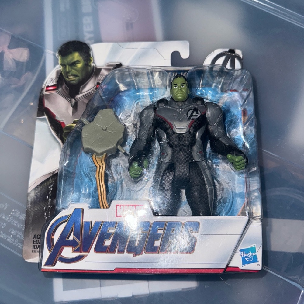 Hasbro Avengers Hulk Figure in Black and Gray Suit